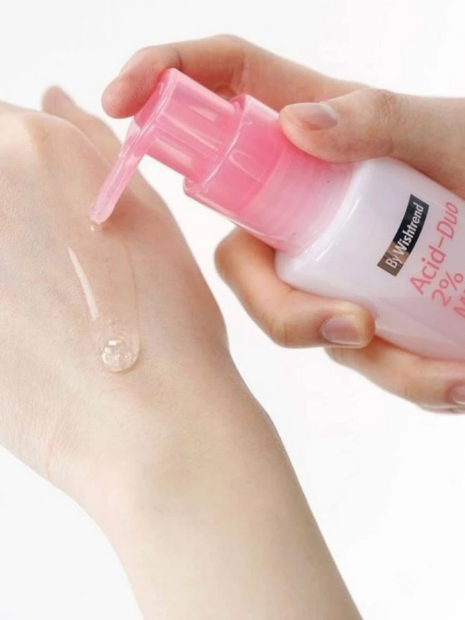 Очищающий гель для умывания с кислотами By Wishtrend Acid-duo 2% Mild Gel Cleanser