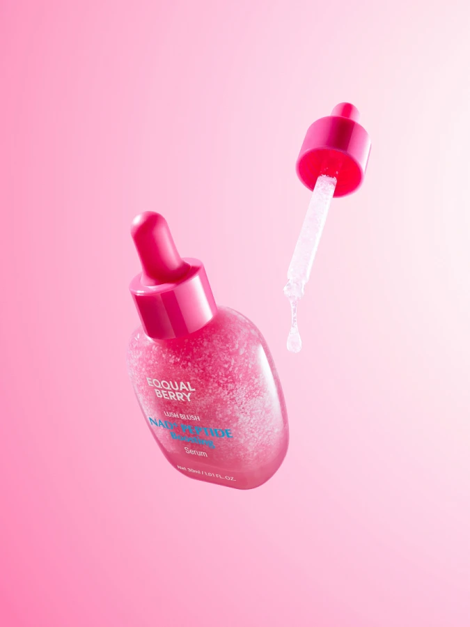 Разглаживающая сыворотка с пептидами EQQUALBERRY NAD+ Peptide Boosting Serum