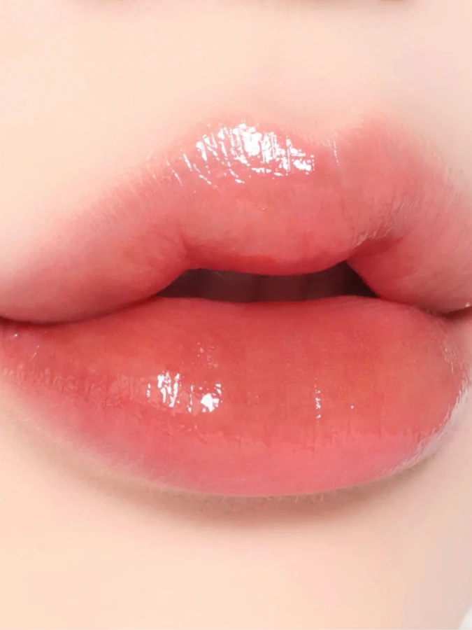 Стойкий глянцевый тинт для губ INGA Water Glow Lip Tint Flow