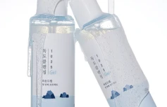 Мягкий гель для умывания с морской водой Round Lab 1025 Dokdo Cleansing Gel