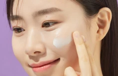 Солнцезащитный крем с экстрактом баклажана Papa Recipe Eggplant Clearing Sun Cream SPF50+ PA++++