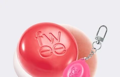Набор: оттеночное суфле + брелок fwee Lip&Cheek Blurry Pudding Pot Keyring Set CR01 Dear