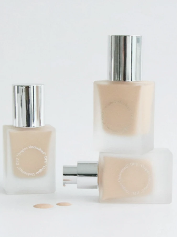 Тональный флюид для лица в холодном светлом оттенке DPU Mood Airbrush Pro Fit Foundation 16 Ivory Beige