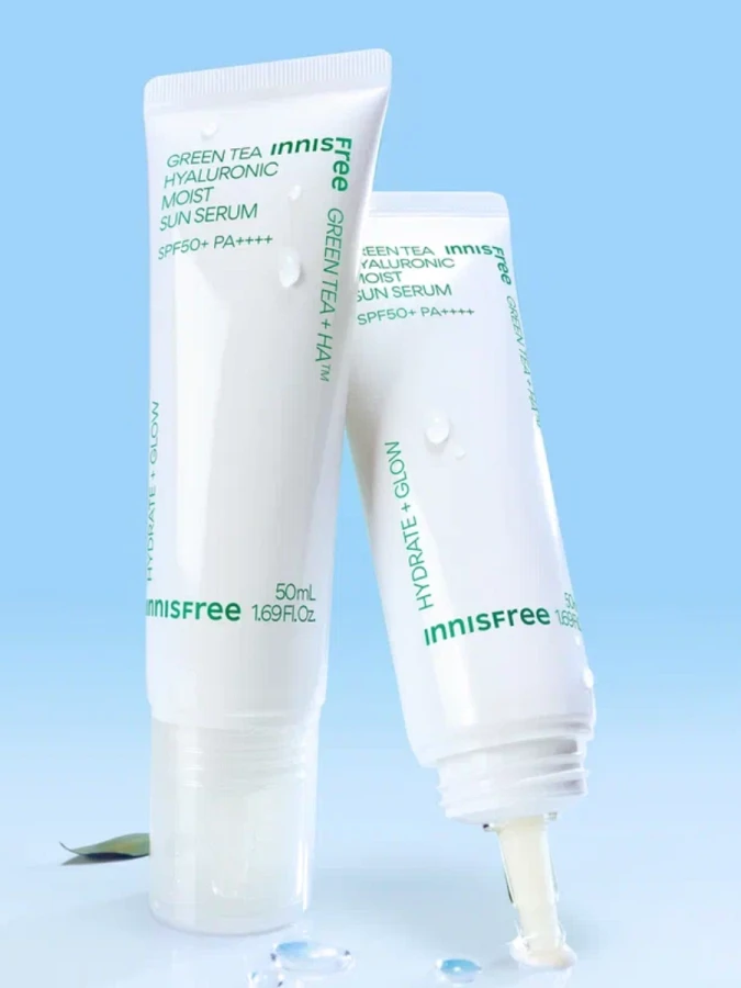 Солнцезащитный флюид с экстрактом зеленого чая innisfree Green Tea Hyaluronic Moist Sun Serum SPF50+ PA++++