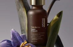 Антиоксидантная ампульная сыворотка с экстрактом черного тюльпана APOTHE Tulip Barrier Vegan Ampoule