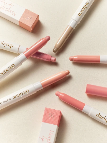 Мягкий карандаш для губ Dasique Mood Blur Lip Pencil #02 Almond Coral Мягкий карандаш для губ Dasique Mood Blur Lip Pencil #02 Almond Coral