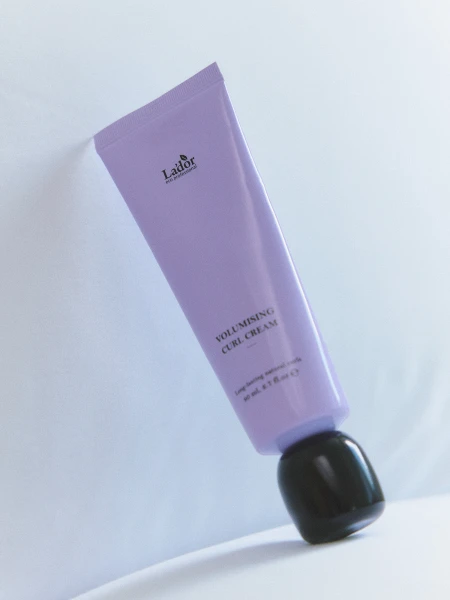 Крем-эссенция для вьющихся волос La’dor Volumising Curl Cream