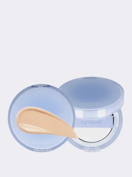 Тональный кушон с влажным финишем в нюдовом оттенке rom&nd Bare Water Cushion 03 Natural 21 SPF38 PA++++ Тональный кушон с влажным финишем в нюдовом оттенке rom&nd Bare Water Cushion 03 Natural 21 SPF38 PA++++
