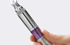 Крем-массажер для век с бакучиолом и спикулами VT Reedle Shot Lifting Eye Cream