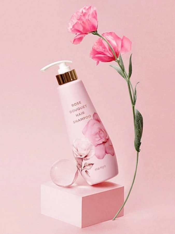Шампунь против выпадения волос с освежающим цветочным ароматом Ma:nyo Rose Bouquet Hair Shampoo