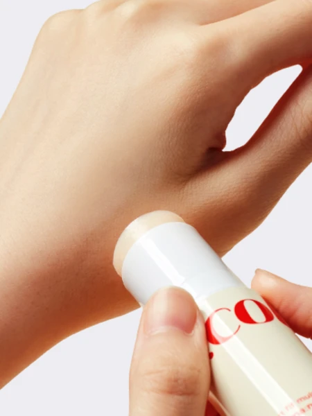 Мультифункциональный разглаживающий бальзам-стик с коллагеном Ma:nyo Factory Collagen Heart Fit Multi Balm