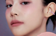 Двойные мягкие румяна с муссовой текстурой fwee Mellow Dual Blush MV01 No More Cupid