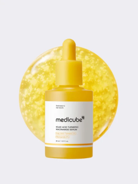 Осветляющая сыворотка с экстрактом куркумы Medicube Kojic Acid Turmeric Niacinamide Serum