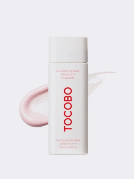 Солнцезащитный крем с комплексом витаминов TOCOBO VIta Tone Up Sun Cream SPF50+ PA++++ Солнцезащитный крем с комплексом витаминов TOCOBO VIta Tone Up Sun Cream SPF50+ PA++++