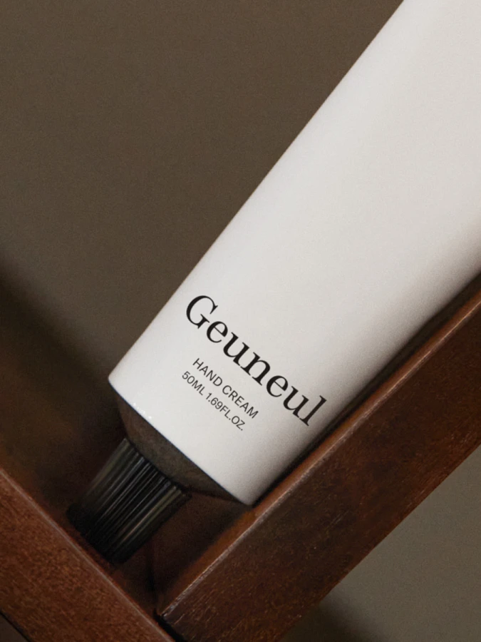 Парфюмированный увлажняющий крем для рук с ароматом юдзу I'm From Geuneul Hand Cream