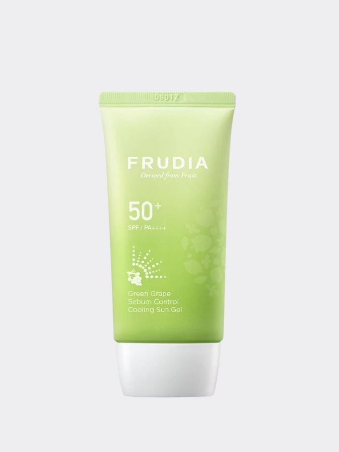 Солнцезащитный крем-гель с зеленым виноградом FRUDIA Green Grape Sebum Control Cooling Sun Gel SPF50+PA++++