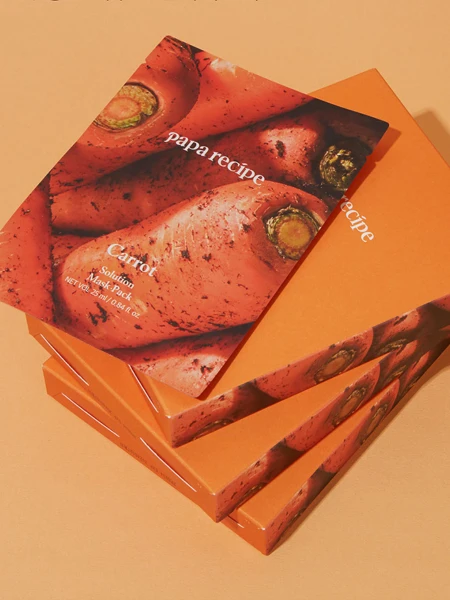 Осветляющая тканевая маска с экстрактом моркови Papa Recipe Carrot Solution Mask Pack Осветляющая тканевая маска с экстрактом моркови Papa Recipe Carrot Solution Mask Pack