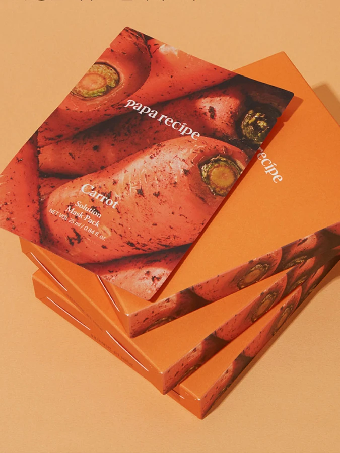 Осветляющая тканевая маска с экстрактом моркови Papa Recipe Carrot Solution Mask Pack