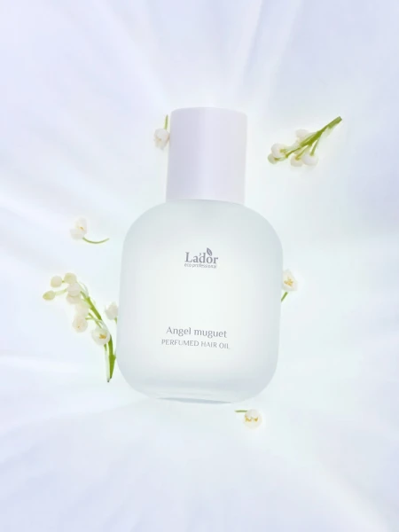 Увлажняющее парфюмированное масло для волос с ароматом ландыша La’dor Perfumed Hair Oil Angel Muguet