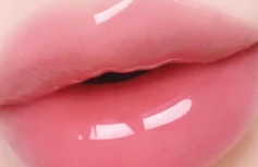 Интенсивный глянцевый блеск для губ fwee 3D Voluming Gloss B07 Peach 70%