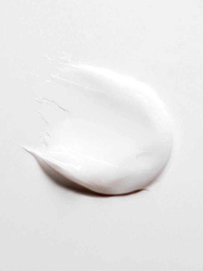 Увлажняющий крем для рук и свежим мускусным ароматом AMUSE Vegan Soybean Handcream Pleasure