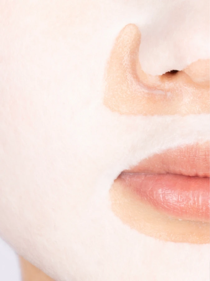 Успокаивающая тканевая маска для яркости тона VT Cosmetics Cica Hyalon Cica Tone UP Mask