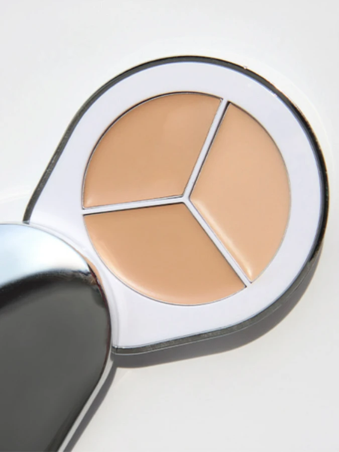 Палетка-скульптор в трёх оттенках Dear.A Perfect Cover Concealer Palette 01 Beige