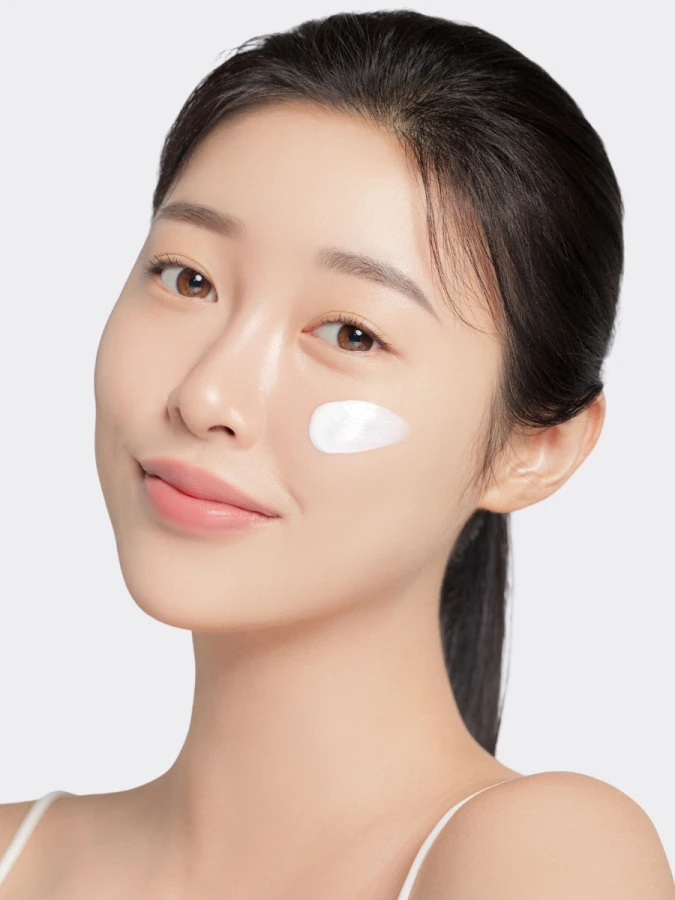 Минеральный солнцезащитный крем с рисовым экстрактом I'm From Rice Sunscreen SPF 50+ PA++++