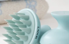 Массажная щётка для головы La’dor Scalp Massager Shampoo Brush