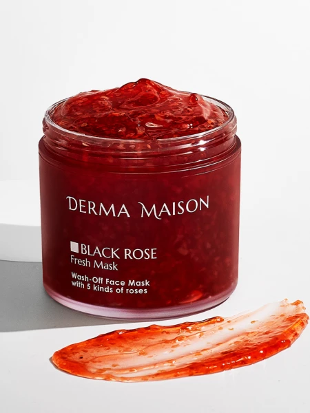 Тонизирующая маска с розой и ферментами MEDI-PEEL Derma Maison Black Rose