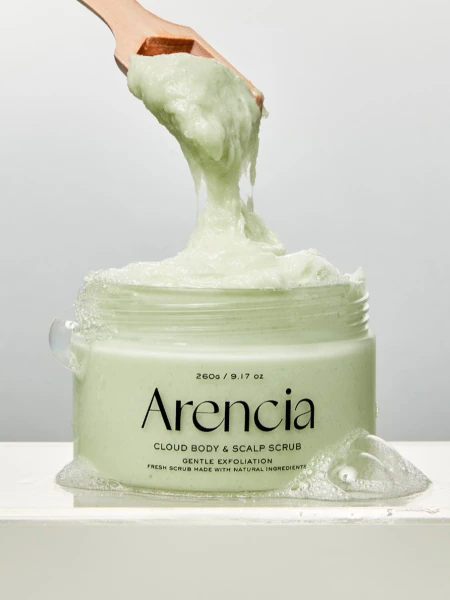 Очищающий скраб для тела и кожи головы с ароматом герани и примулы Arencia Fresh Cloud Body & Scalp Scrub Geranium & Primrose