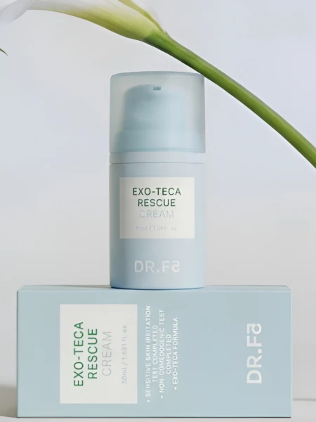Успокаивающая сыворотка с экзосомами и экстрактом центеллы DR.F5 Exo-Teca Resсue Serum