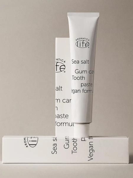 Зубная паста с морской солью для чувствительных десен Aromatica Sea Salt Gum Care Tooth Paste Зубная паста с морской солью для чувствительных десен Aromatica Sea Salt Gum Care Tooth Paste