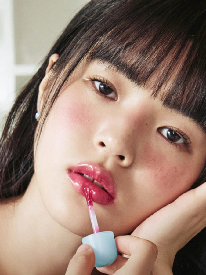 Разогревающее оттеночное масло для губ TOCOBO Juicy Berry Plumping Lip Oil 02 Berry Brandy