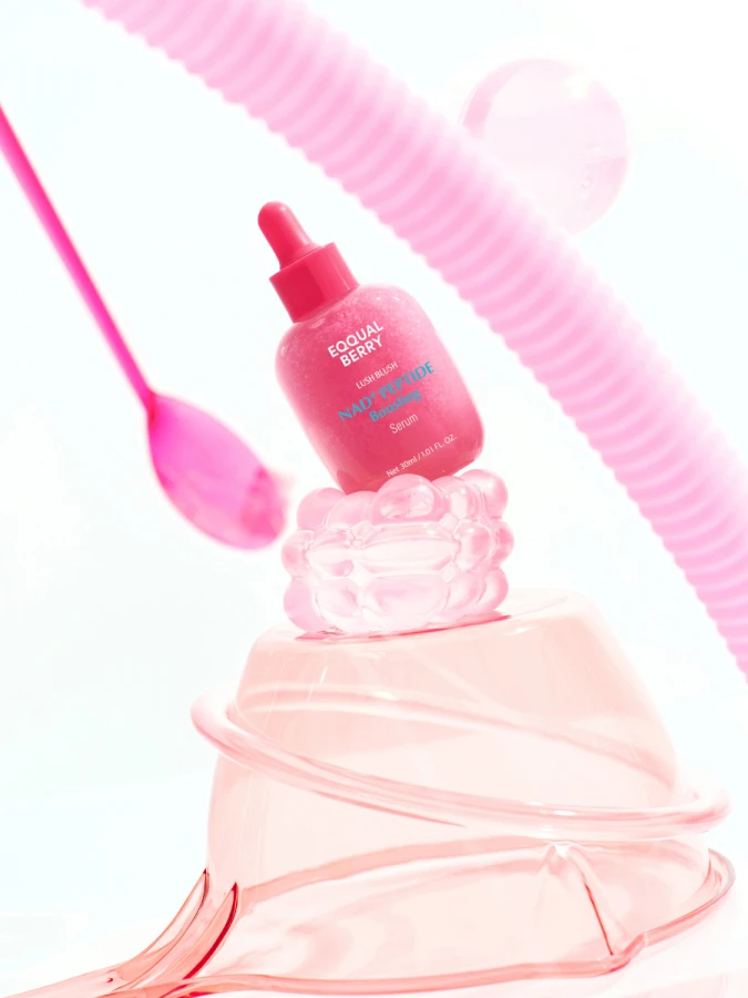 Разглаживающая сыворотка с пептидами EQQUALBERRY NAD+ Peptide Boosting Serum