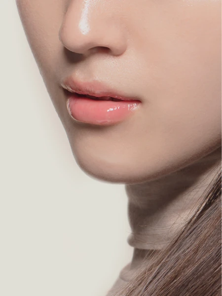 Ментоловый оттеночный бальзам с эффектом увеличения губ с экстрактом авокадо Ma:nyo Factory Our Vegan Color Lip Balm Green Pink