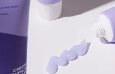 Успокаивающий гель-крем для лица с экстрактом красного лука IsNtree Onion Newpair Gel Cream