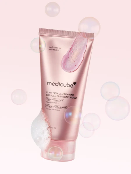 Капсульная пенка для умывания с ПДРН и глутатионом Medicube PDRN Pink Glutathione Capsule Cleansing Foam