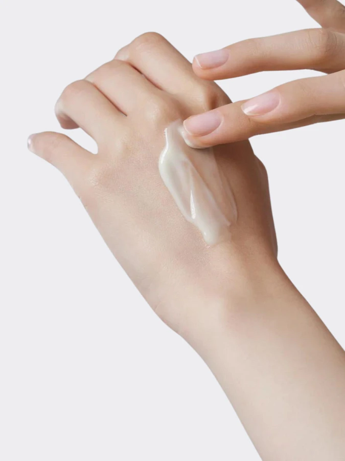Обновляющий крем-роллер для лица с ретинолом SKIN&LAB Retinol Lifting Roller Cream
