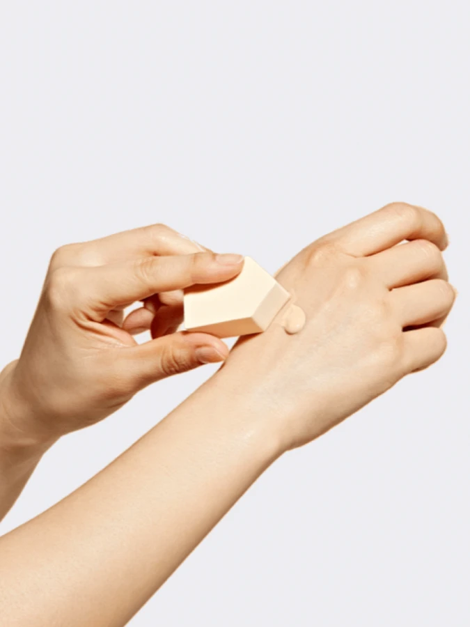 Увлажняющий тональный крем с экстрактом комбучи в нейтральном оттенке Dr.Ceuracle Vegan Kombucha Tea BB SPF30 PA++