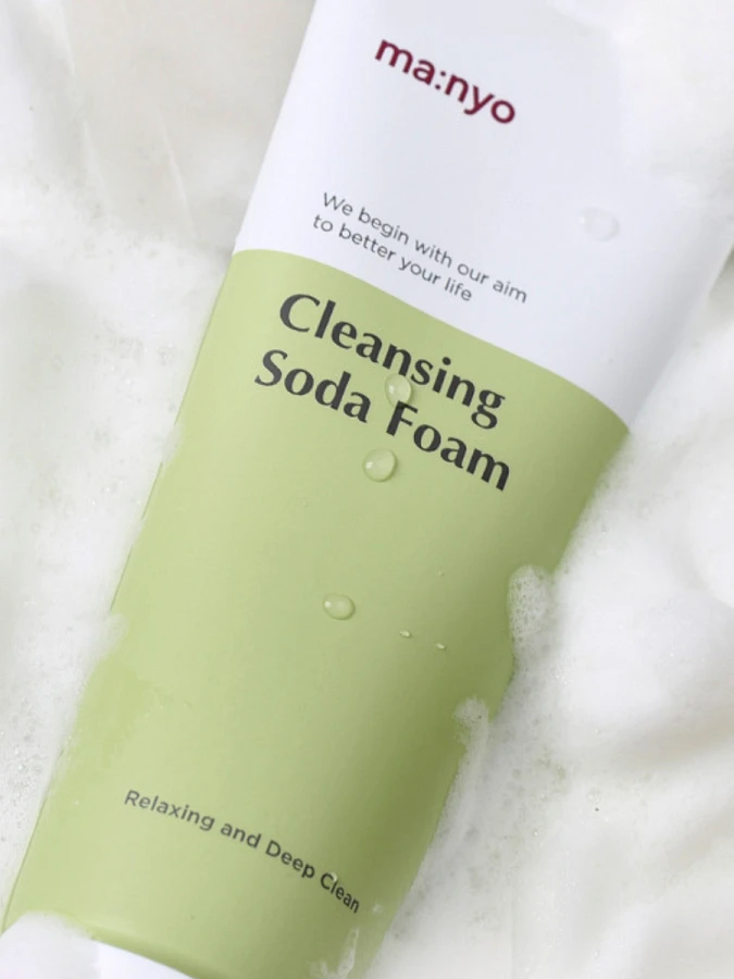 Глубокоочищающая пенка для умывания с содой Ma:nyo Factory Deep Pore Cleansing Soda Foam