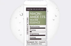 Осветляющий тонер-эссенция для лица с ниацинамидом Derma Factory Niacinamide 11% Water Essence