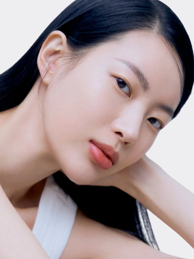 Тональный кушон с невесомым полуматовым покрытием + рефил BRAYE Effortless Cushion Thin Cover 23 Sand SPF50+ PA+++