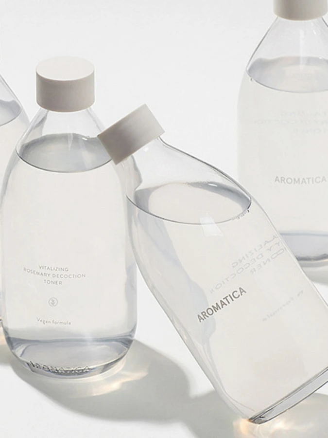 Освежающий тонер с розмарином AROMATICA Vitalizing Rosemary Decoction Toner