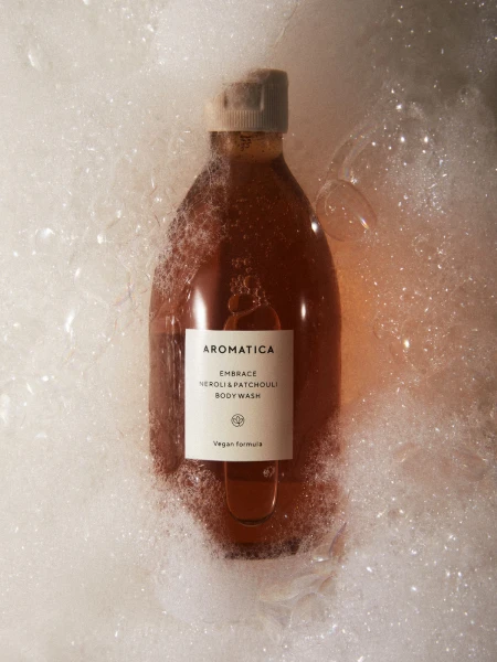 Гель для душа с экстрактом нероли и пачули Aromatica Embrace Body Wash Neroli & Patchouli Гель для душа с экстрактом нероли и пачули Aromatica Embrace Body Wash Neroli & Patchouli