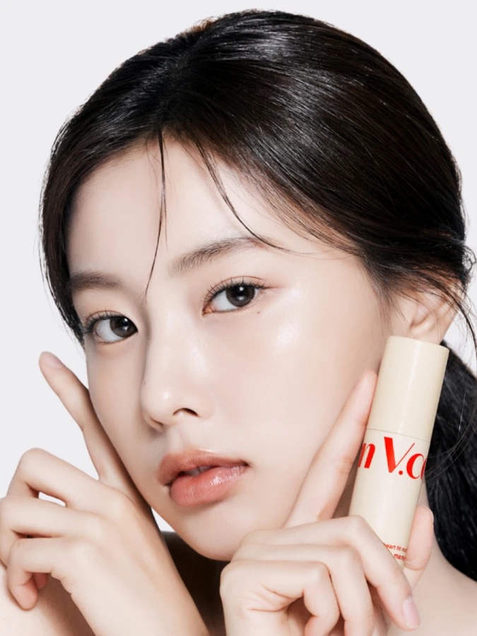 Мультифункциональный разглаживающий бальзам-стик с коллагеном Ma:nyo Factory Collagen Heart Fit Multi Balm