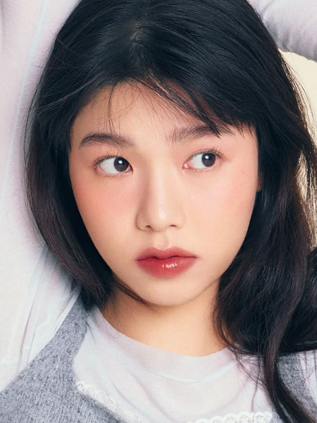 Сияющий бальзам-тинт для губ ALTERNATIVE STEREO Lip Potion Balmy Rose No.5 Peach Brulee