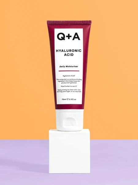 Увлажняющий крем для лица с гиалуроновой кислотой Q+A Hyaluronic Acid Daily Moisturiser Увлажняющий крем для лица с гиалуроновой кислотой Q+A Hyaluronic Acid Daily Moisturiser