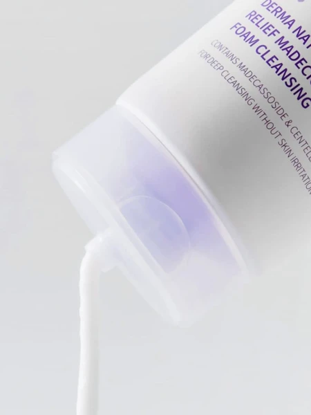 Деликатная пенка для умывания с экстрактом центеллы Celimax Derma Nature Relief Madecica pH Balancing Foam Cleansing Деликатная пенка для умывания с экстрактом центеллы Celimax Derma Nature Relief Madecica pH Balancing Foam Cleansing