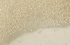 Шампунь для укрепления корней волос с розмарином AROMATICA Rosemary Scalp Scaling Shampoo